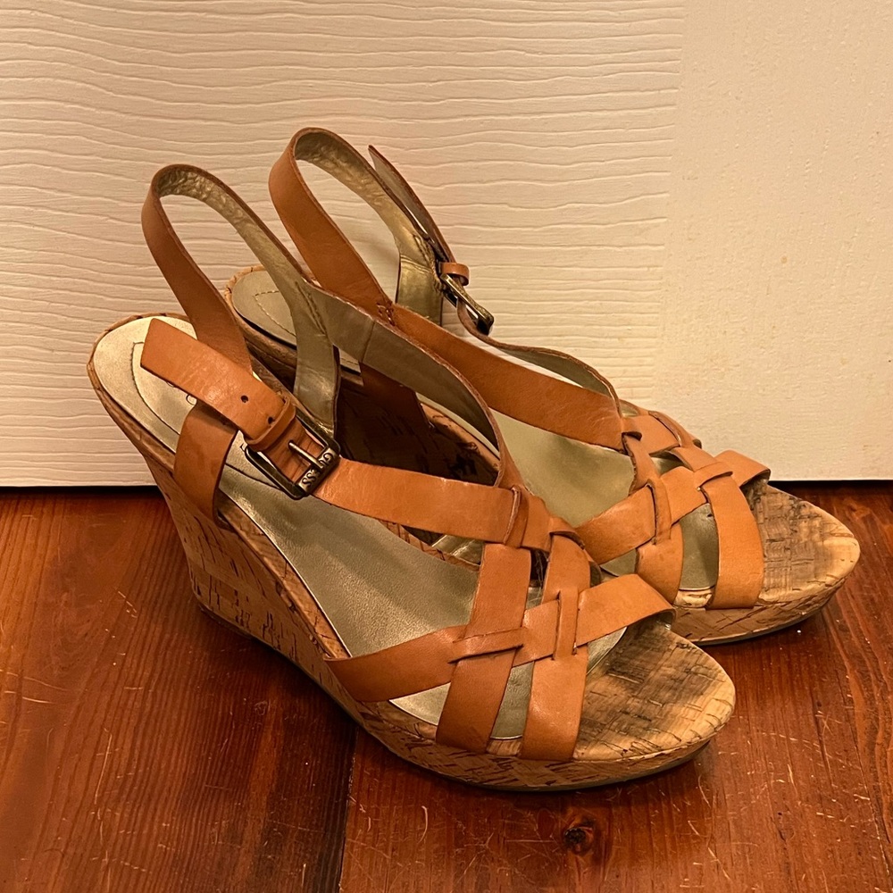 Guess Wedges Size 8